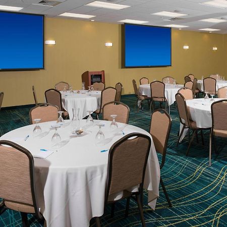 Springhill Suites By Marriott Wichita Airport Εξωτερικό φωτογραφία