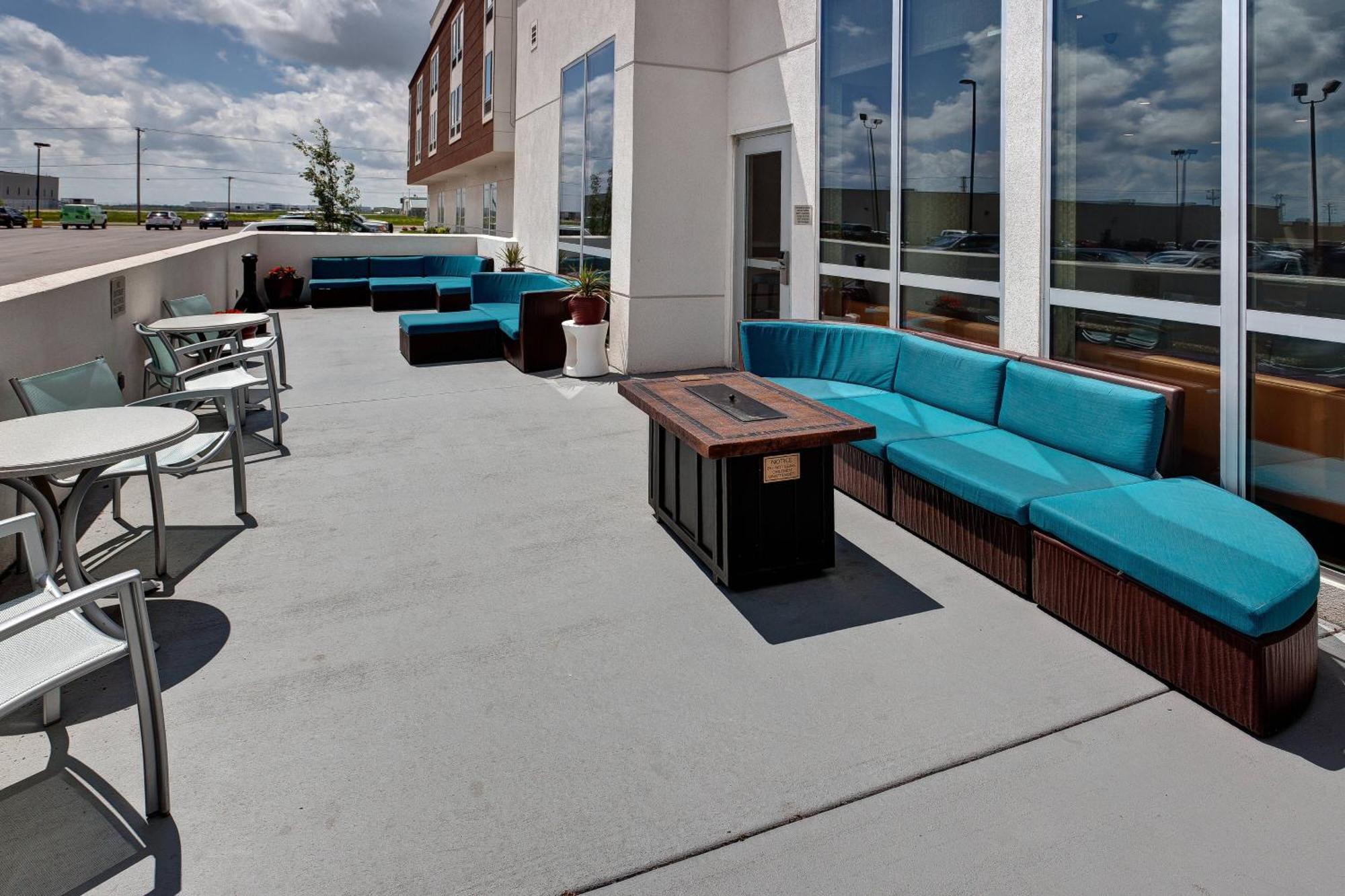 Springhill Suites By Marriott Wichita Airport Εξωτερικό φωτογραφία