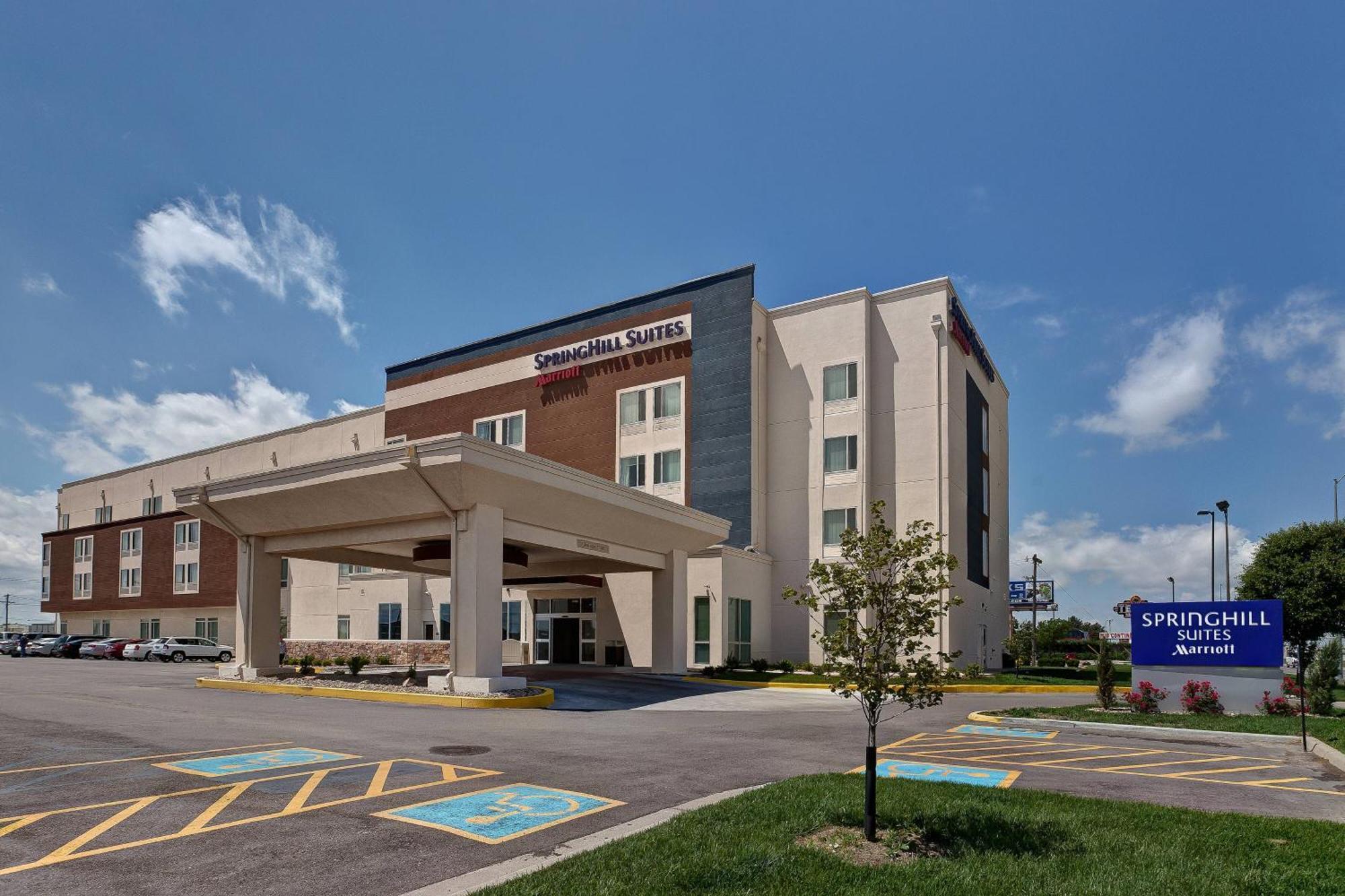 Springhill Suites By Marriott Wichita Airport Εξωτερικό φωτογραφία