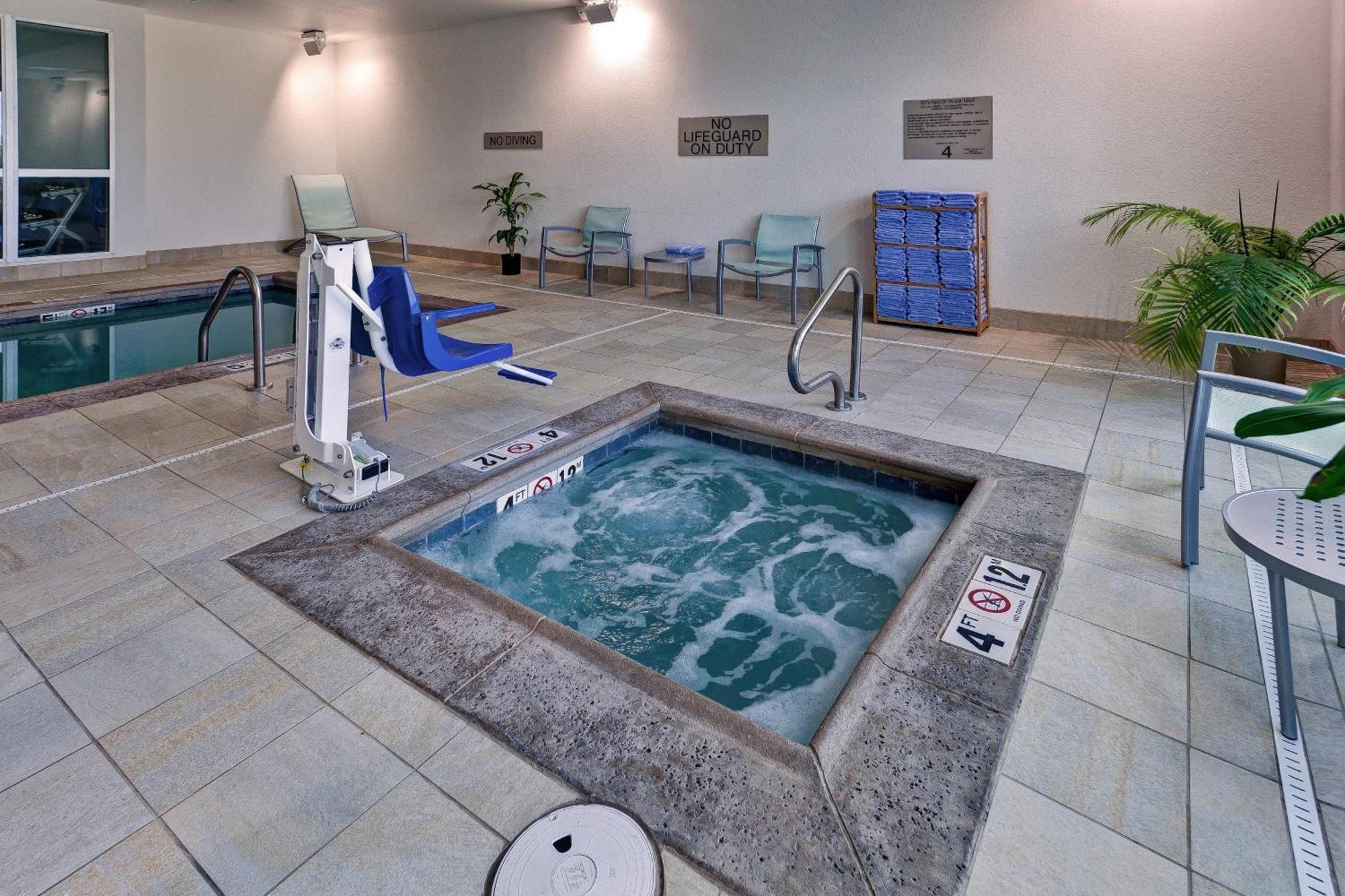 Springhill Suites By Marriott Wichita Airport Εξωτερικό φωτογραφία