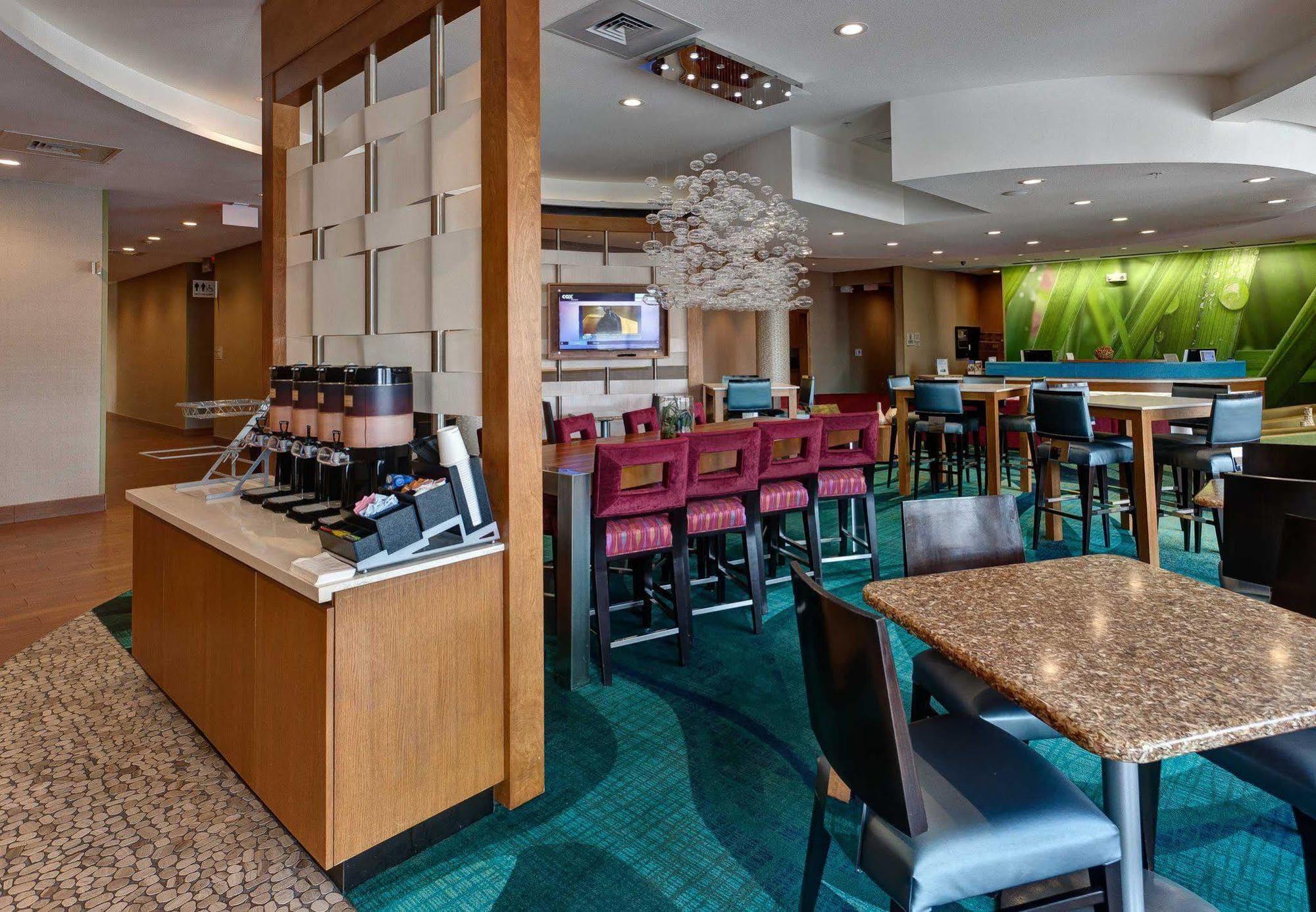 Springhill Suites By Marriott Wichita Airport Εξωτερικό φωτογραφία